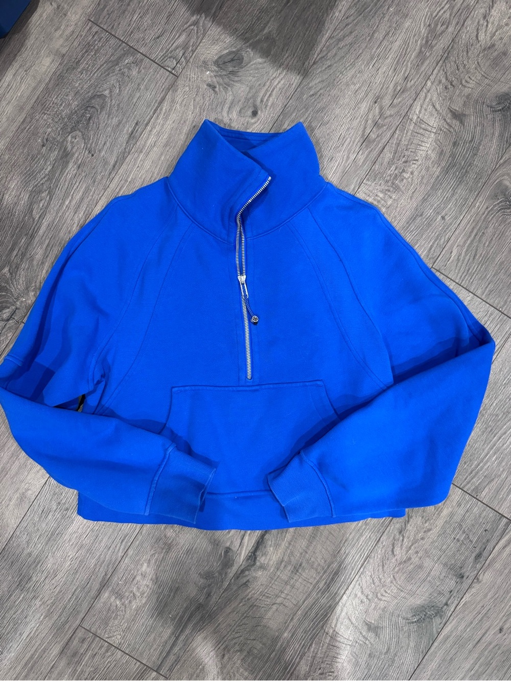 Lululemon Scuba half-zip Pullover - Electric Blue size XS/S